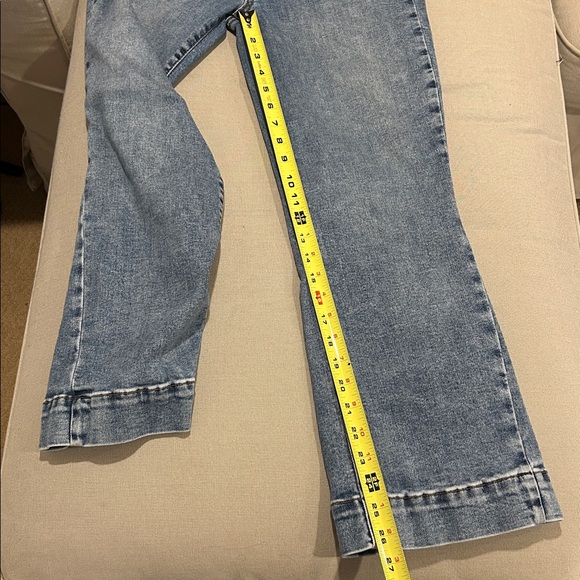 Kut From The Kloth Kelsey High Rise Ankle Flare Women's Size 8 - Picture 8 of 12